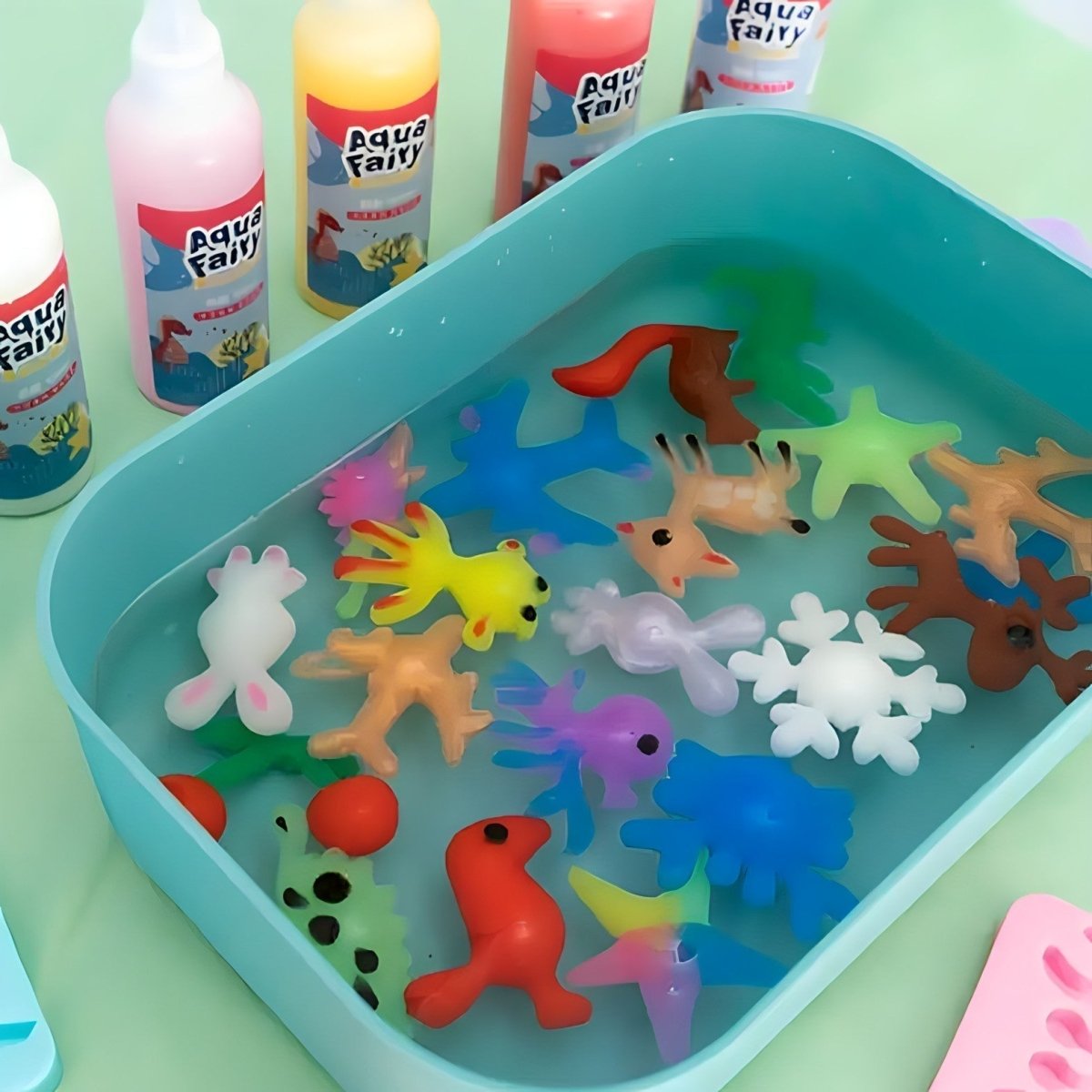 Magic Water Wonder Kit – Magisches Bastelset mit Farben & Formen - Kinderwelt by Held